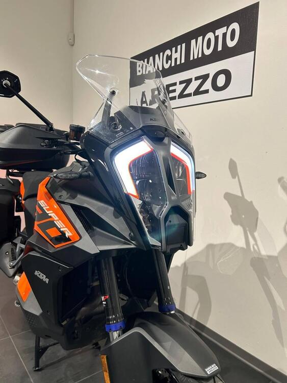 KTM 1290 Super Adventure S (2022 - 25) (4)