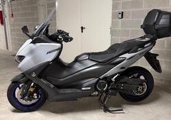 Yamaha T-Max 560 Tech Max (2021) usata