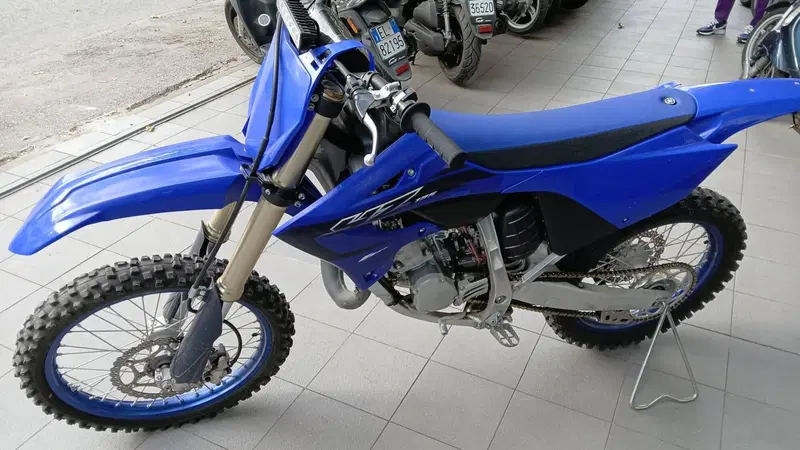 Yamaha YZ 125 (2024) (3)