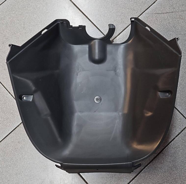 61100GAV700ZA Paraspruzzi Bali Honda (2)