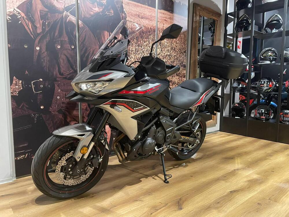 Kawasaki Versys 650 (2021 - 24) (2)