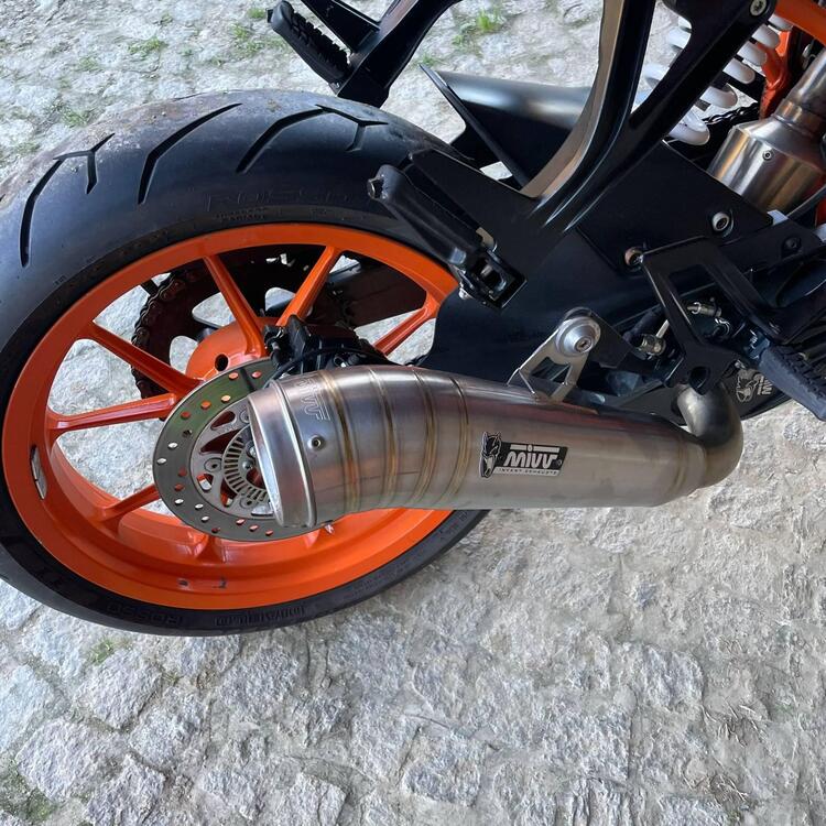 KTM RC 125 ABS (2015 - 16) (3)