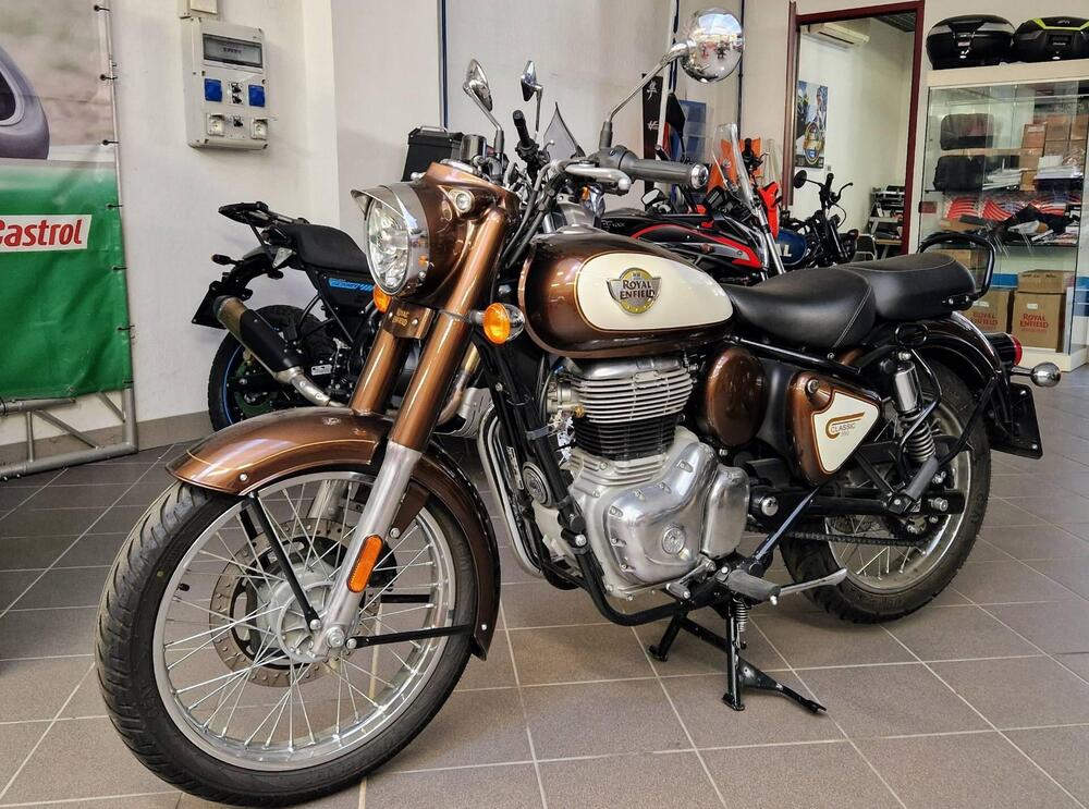 Royal Enfield Classic 350 (2021 - 25) (3)