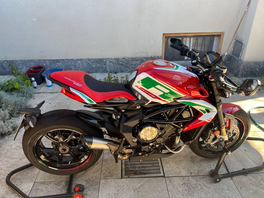 MV Agusta Dragster 800 RC SCS (2022 - 25)