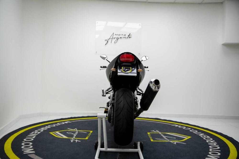 Triumph Speed Triple 955 (2002 - 04) (4)