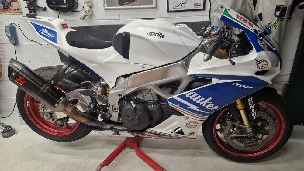 Aprilia RSV4 RF (2017 - 19)