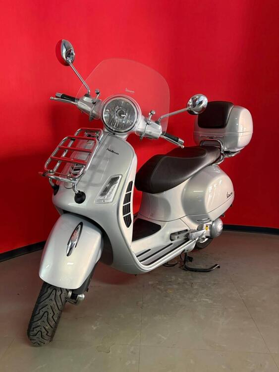 Vespa GTS 300 Touring ABS (2014 - 16) (4)