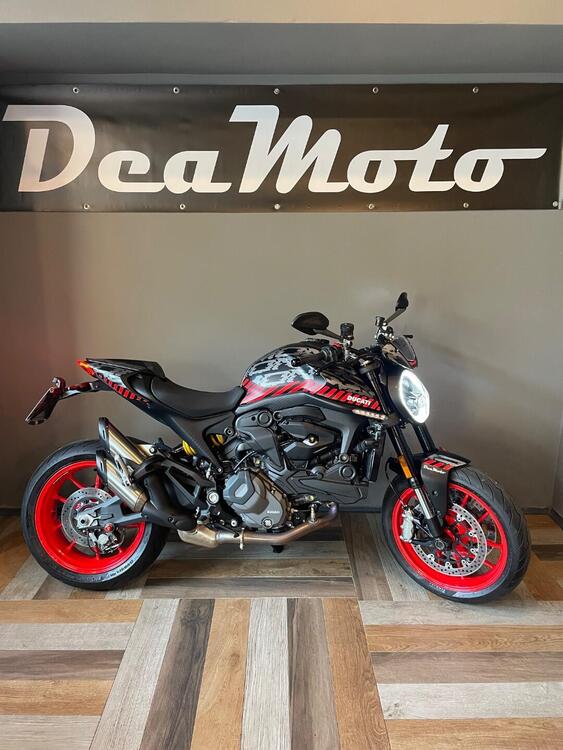 Ducati Monster 937 + (2021 - 25) (2)