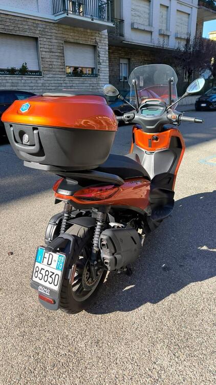 Piaggio Beverly 400 ABS-ASR (2021 - 24) (4)