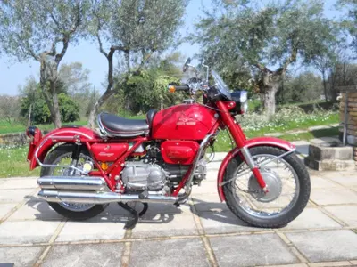 Moto Guzzi nuovo Falcone 500 d'epoca