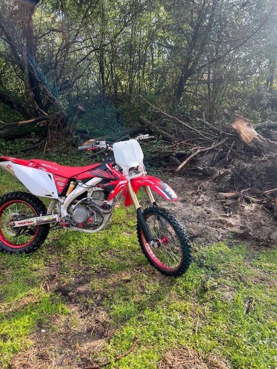 Honda CRF 450 R (2006) (2)