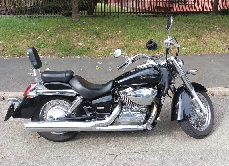 Honda VT750C (2)
