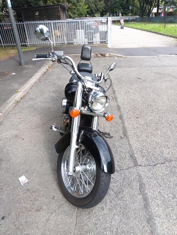 Honda VT750C (3)