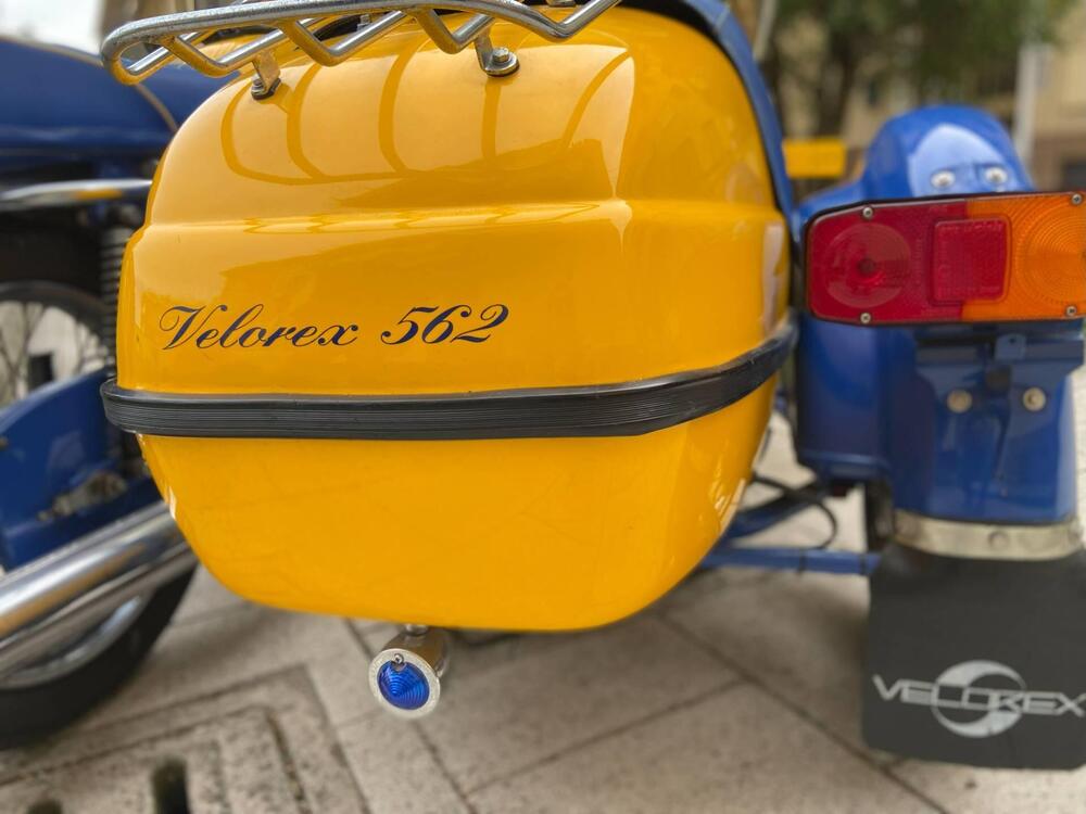 Jawa Jawa 634 con sidecar velorex 562 (4)