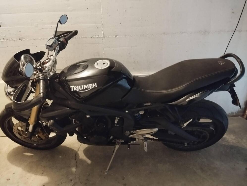 Triumph Street Triple (2007 - 12) (2)