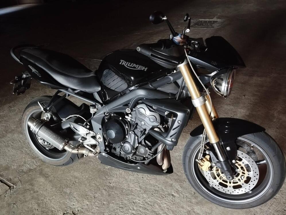 Triumph Street Triple (2007 - 12) (3)