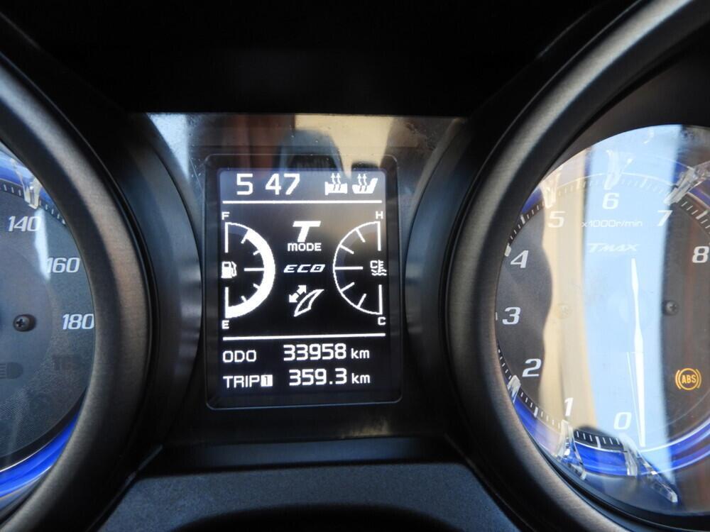 Yamaha T-Max 560 (2020 - 21) (5)