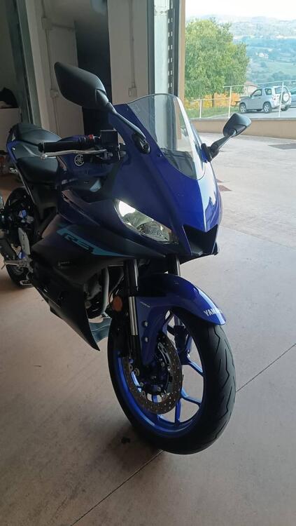 Yamaha YZF R3 (2021 - 24) (2)