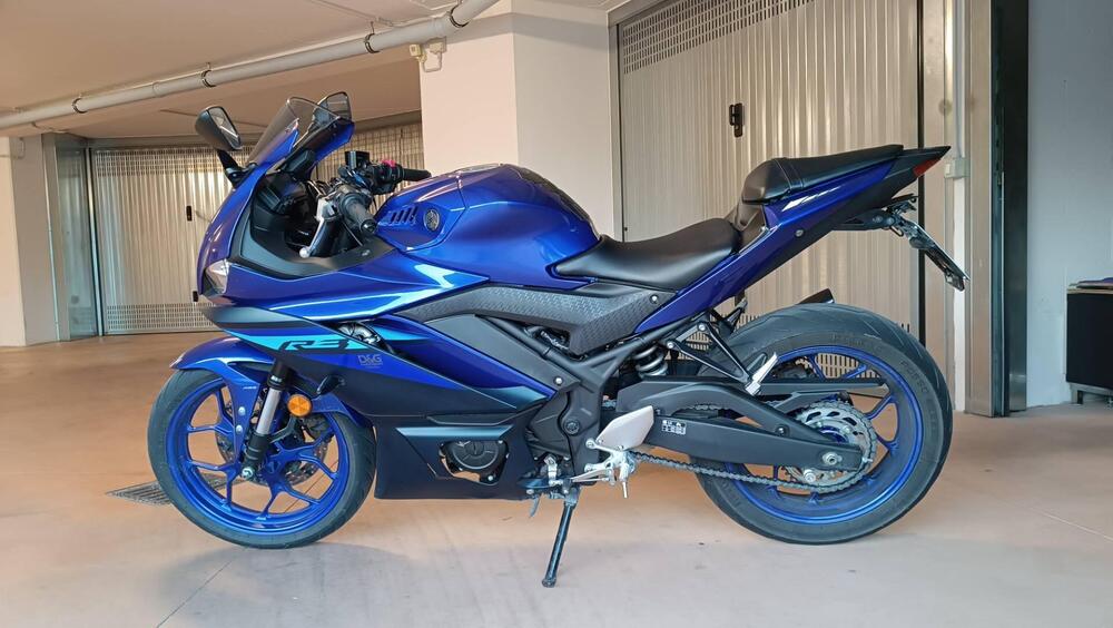Yamaha YZF R3 (2021 - 24) (4)