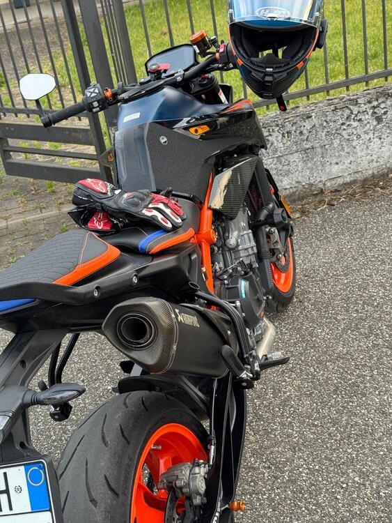 KTM 890 Duke R (2022 - 23) (5)