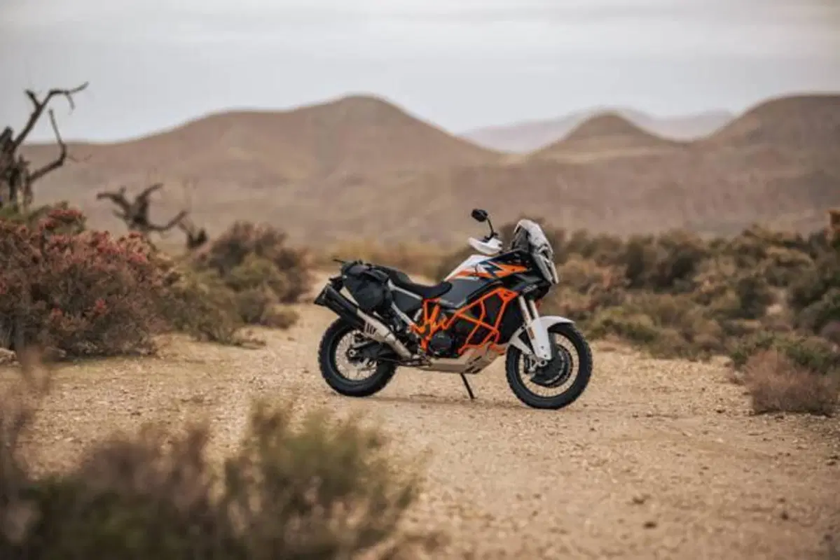 KTM 1390 Super Adventure R (2026) (2)