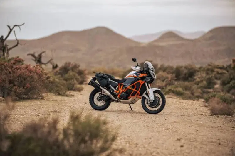 KTM 1390 Super Adventure R (2026) (2)