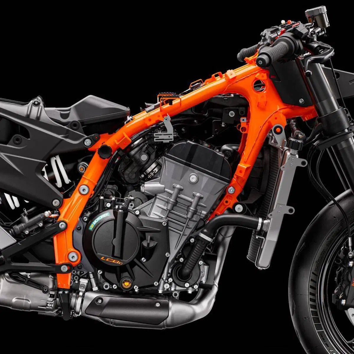 KTM 990 RC R (2026) (11)