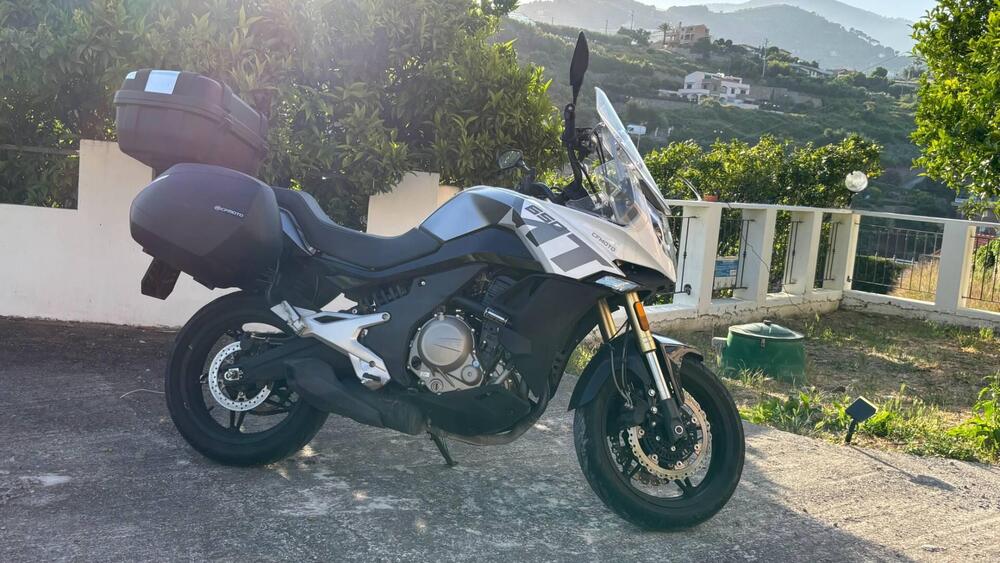 CFMOTO 650MT (2021 - 24) (2)