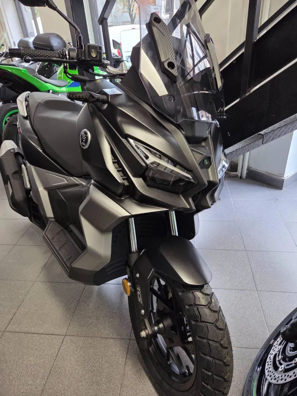 Voge Sfida SR1 ADV (2023 - 26) (2)