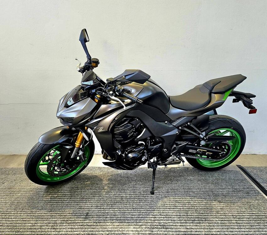 Kawasaki Z 1100 SE (2026) (2)