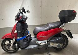 Aprilia Scarabeo 250 (2006 - 11) usata