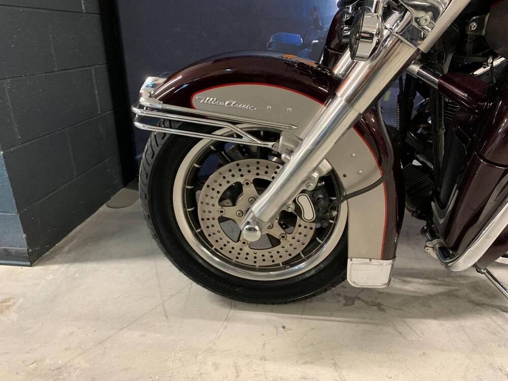 Harley-Davidson 1450 Electra Glide Ultra Classic (2006 - 07) - FLHTCUI (4)