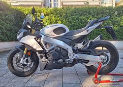 Aprilia Tuono V4 (2021 - 24) usata