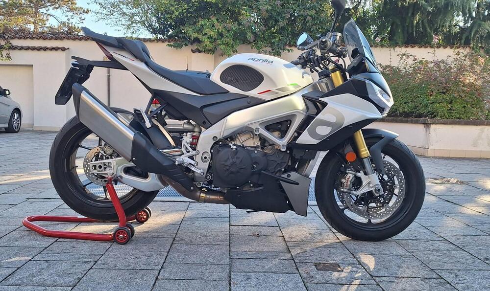 Aprilia Tuono V4 (2021 - 24) (2)