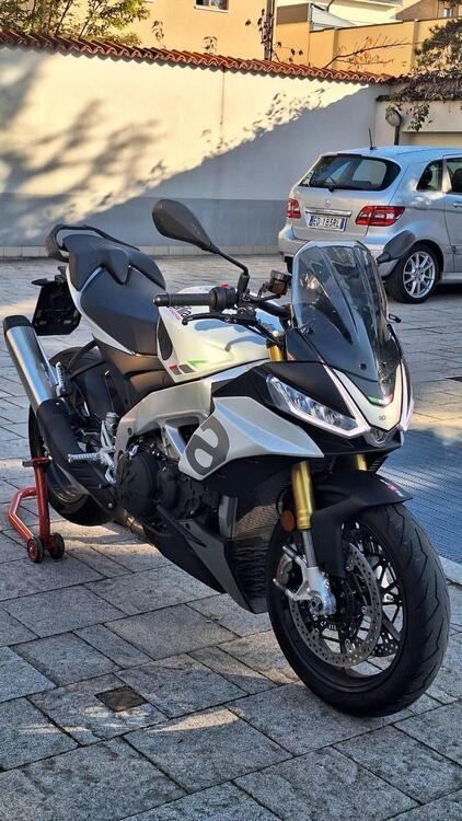 Aprilia Tuono V4 (2021 - 24) (3)