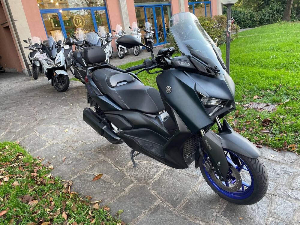 Yamaha X-Max 300 (2021 - 24) (4)