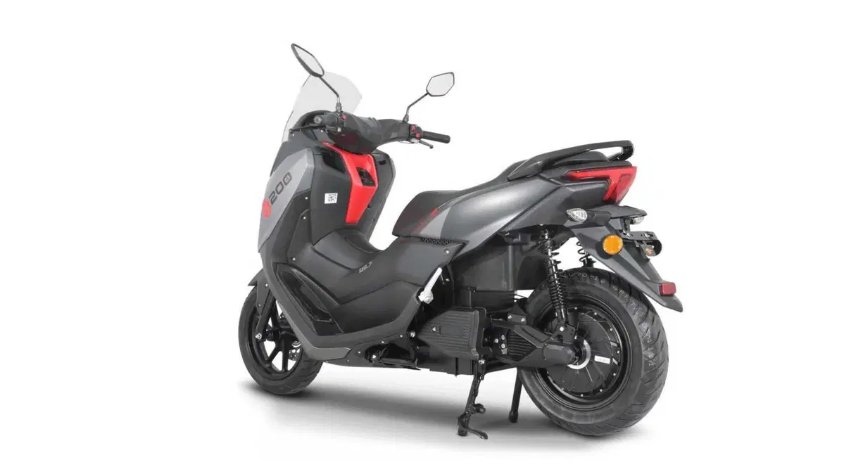 Hurba 200S 200S (2025 - 26) (5)