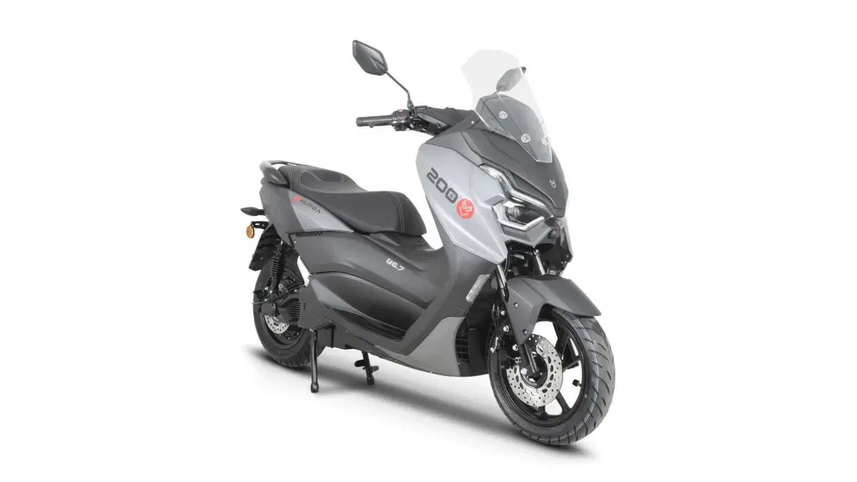 Hurba 200S 200S (2025 - 26)