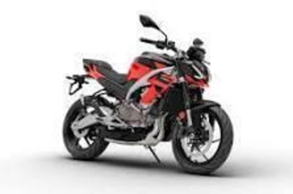 Aprilia Tuono 457 (2025) (3)