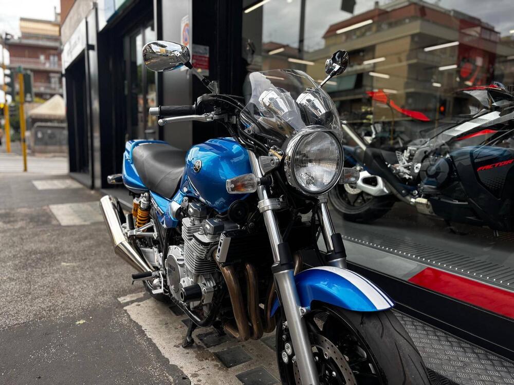 Yamaha XJR 1300 (2006 - 14) (5)