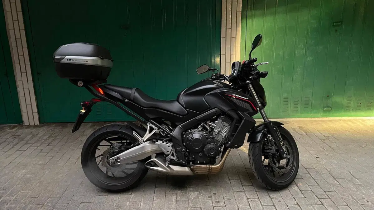 Honda CB 650 F ABS (2014 - 17) (2)