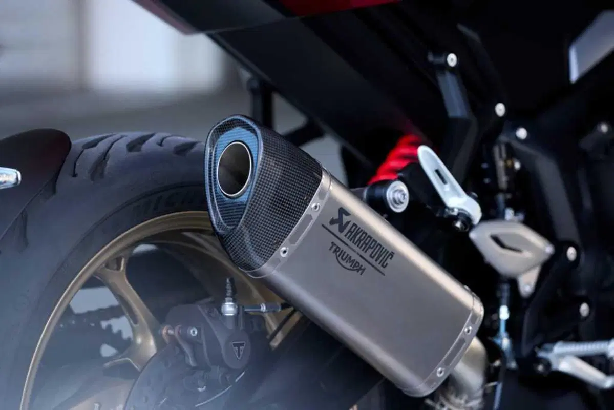 Triumph Trident 800: vi diciamo tutto sulla nuova roadster inglese [VIDEO] (5)