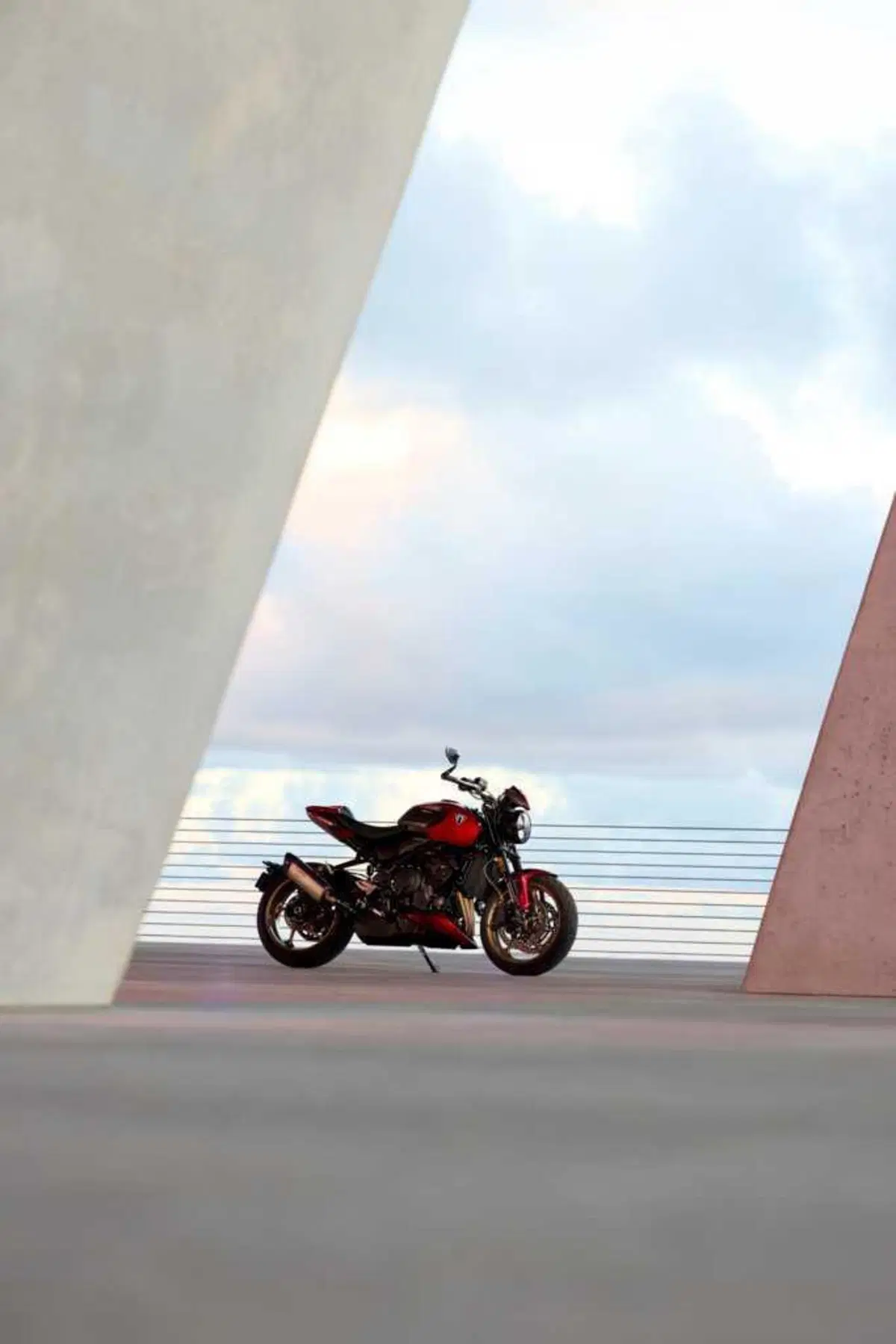 Triumph Trident 800: vi diciamo tutto sulla nuova roadster inglese [VIDEO] (11)