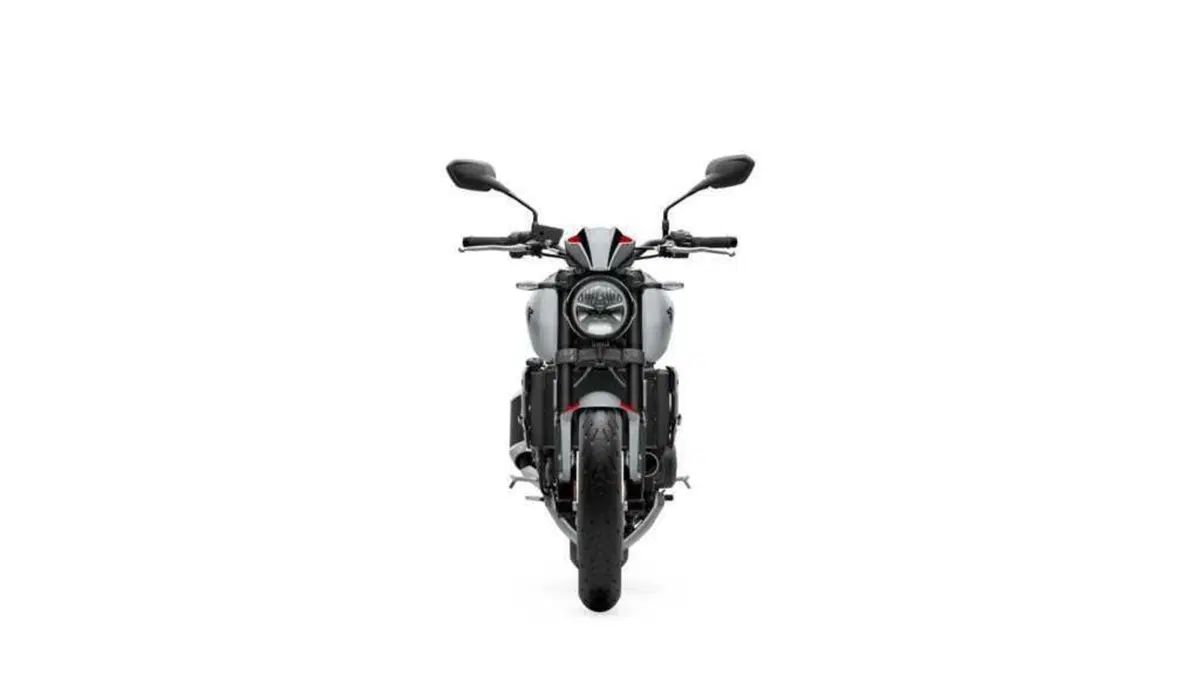 Triumph Trident 800: vi diciamo tutto sulla nuova roadster inglese [VIDEO] (33)