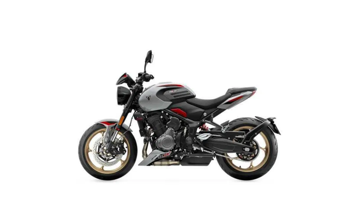 Triumph Trident 800: vi diciamo tutto sulla nuova roadster inglese [VIDEO] (36)