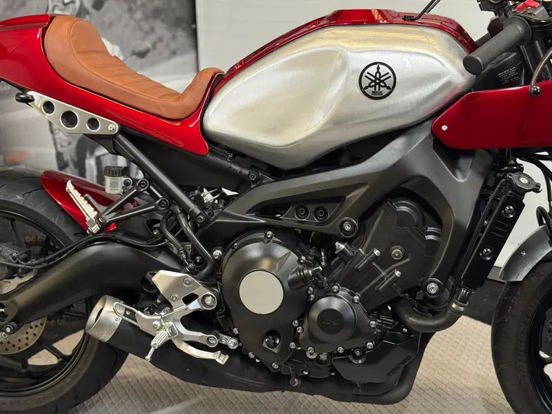 Yamaha XSR 900 ABS (2016 - 20) (2)