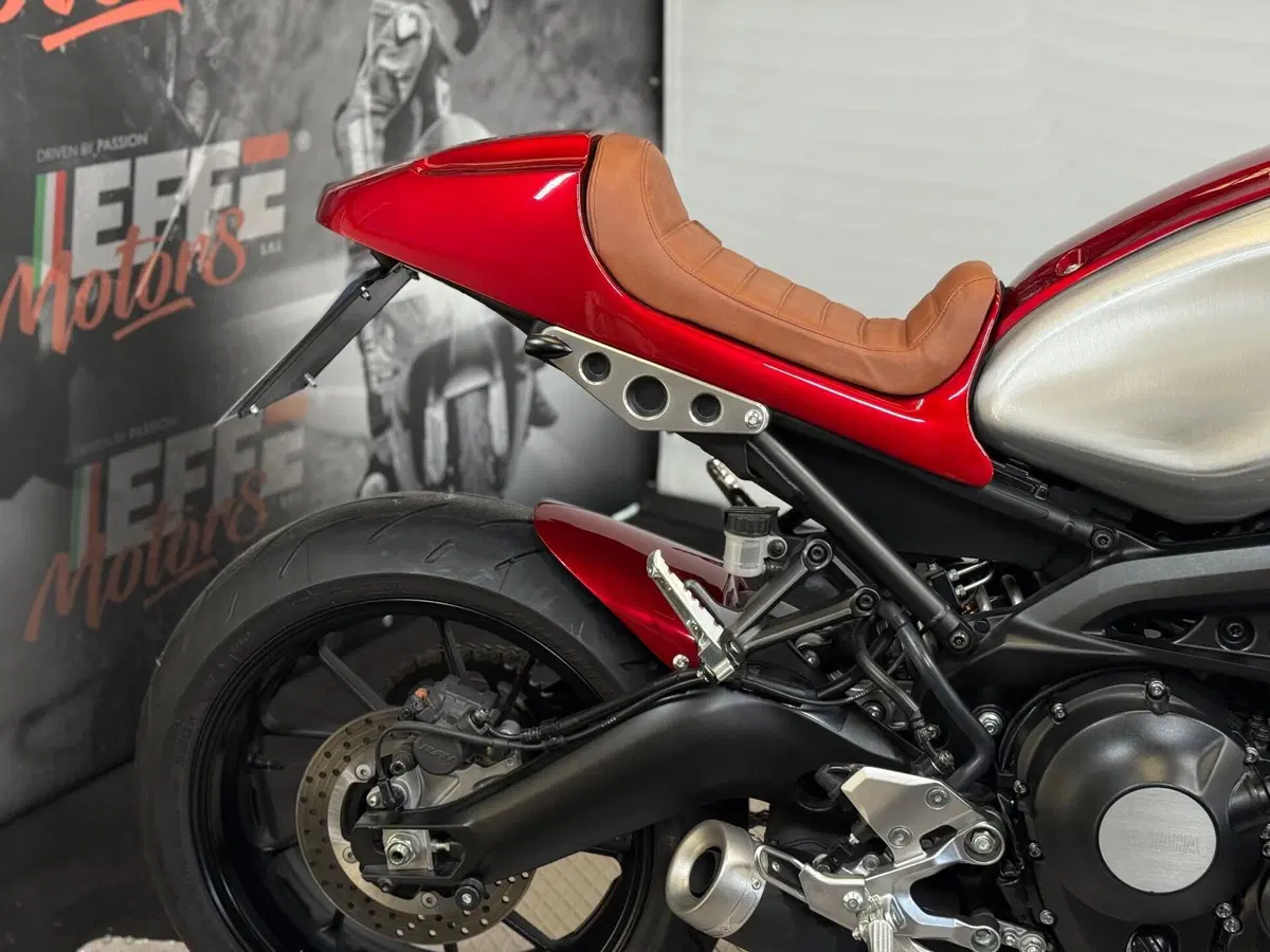 Yamaha XSR 900 ABS (2016 - 20) (3)