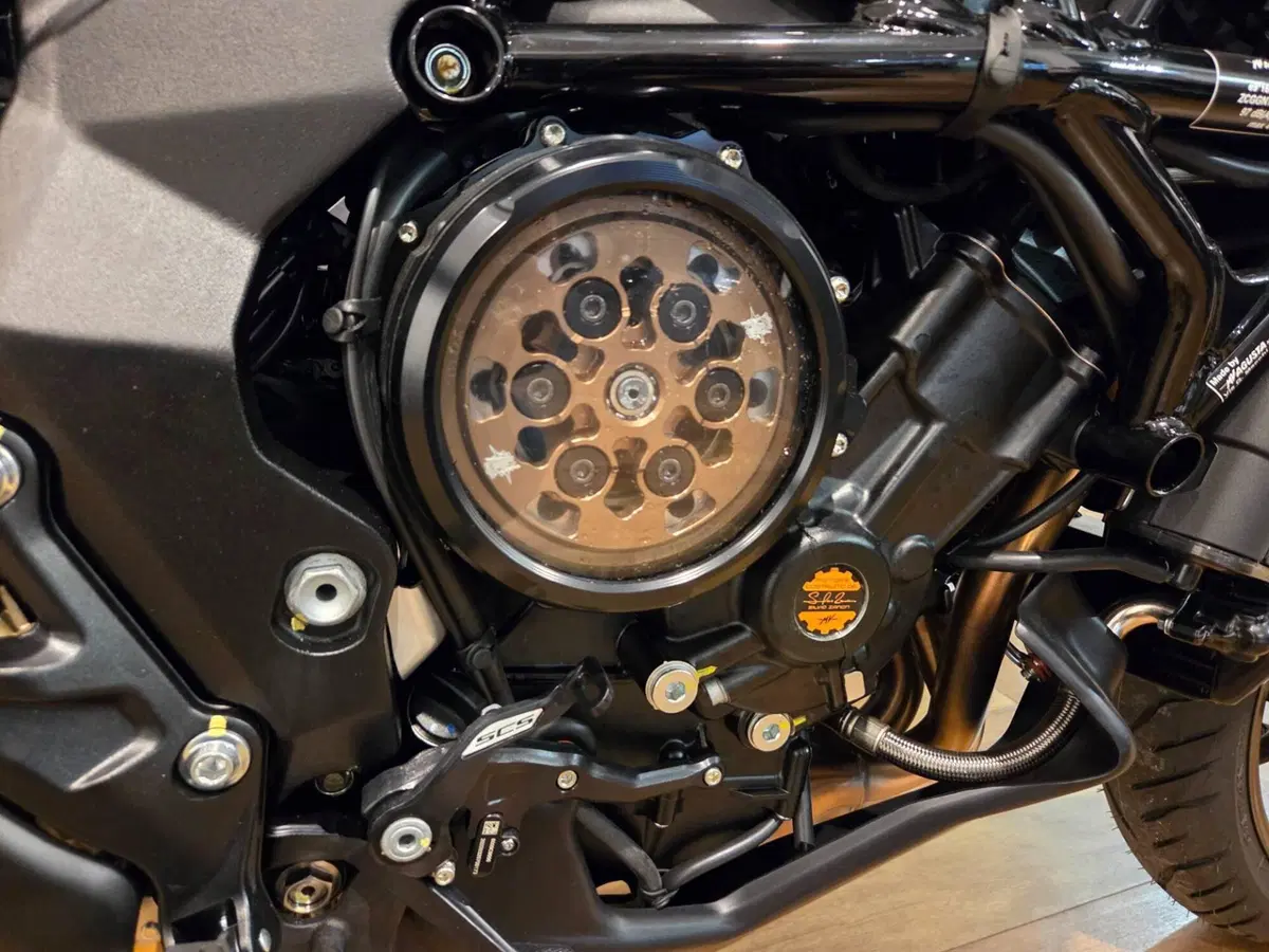 MV Agusta Turismo Veloce 800 Lusso SCS (2021 - 26) (12)