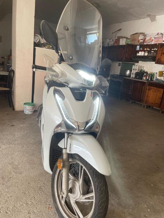 Honda SH 150 i (2017 - 19) (3)