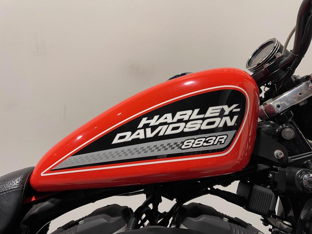 Harley-Davidson 883 R (2004 - 05) - XL 883R (4)